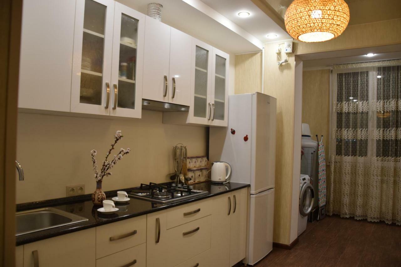 Massiv Apt يريفان المظهر الخارجي الصورة